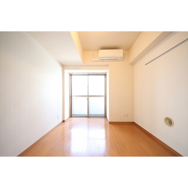 居室・リビング　※反転タイプ