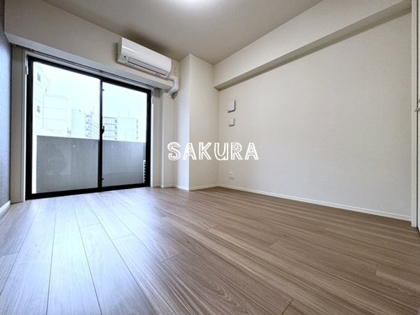 居室・リビング　開放感のあるゆったりとしたお部屋です♪