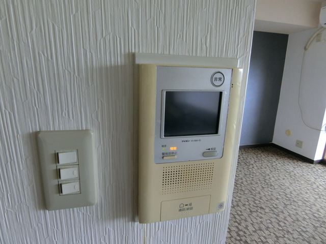 セキュリティ　モニター付きインターフォン（２０２５年６月撮影）