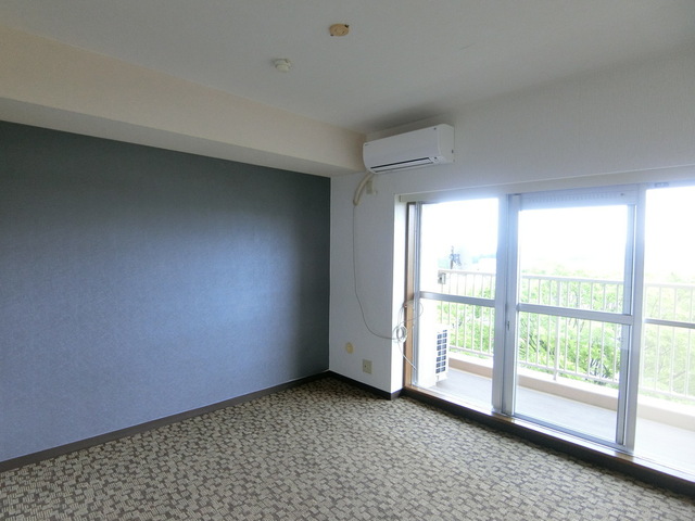 居室・リビング　ＬＤＫ１５．５帖（２０２５年６月撮影）