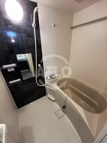 バス・シャワールーム　Krystal FimethII番館　浴室