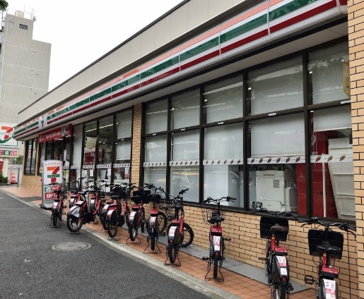 コンビニ　セブン－イレブン西五反田６丁目店（コンビニ）まで284m