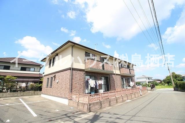 建物外観　全室角部屋タイプ