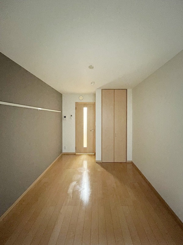 居室・リビング　別部屋同間取