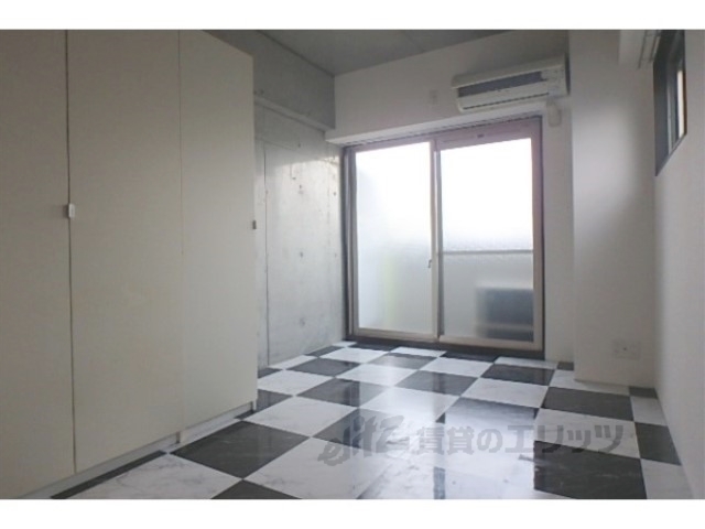 居室・リビング　洋室