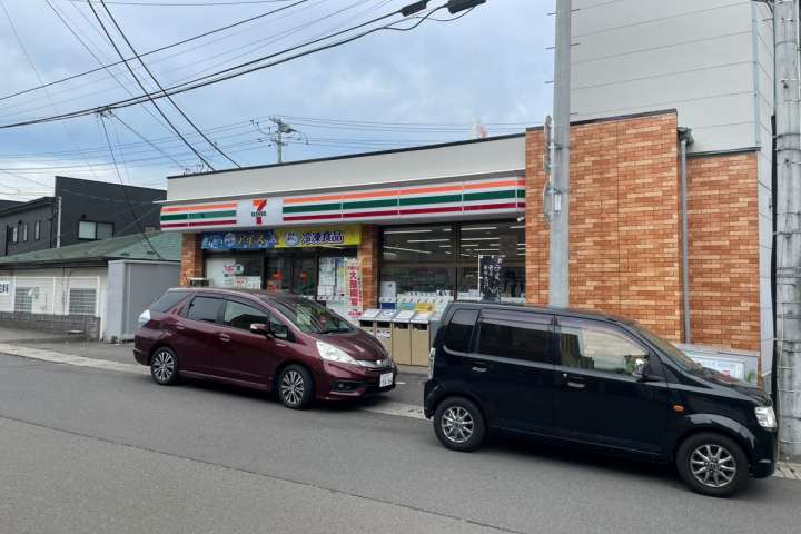 コンビニ　セブン－イレブン　東仙台１丁目店（コンビニ）まで270m