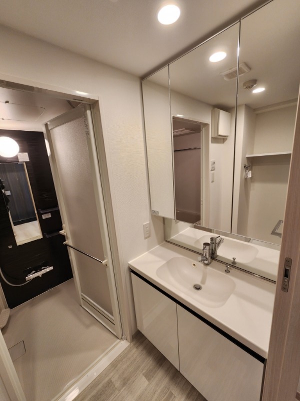 洗面設備　☆嬉しい独立洗面台☆