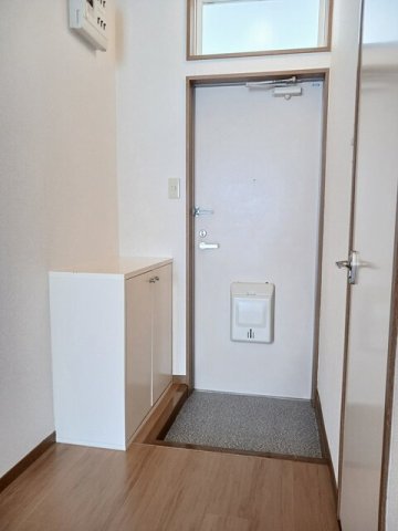 玄関　落ち着いた玄関です