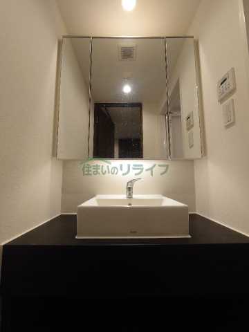 洗面設備　他部屋参照