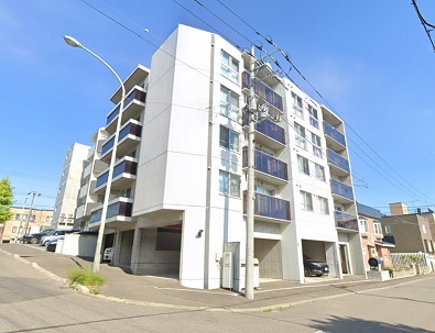 建物外観　トリプルアクセス可能♪設備充実の大人気デザイナーズマンション