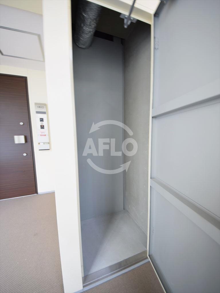 収納　なんばセントラルプラザリバーガーデン　トランクルーム