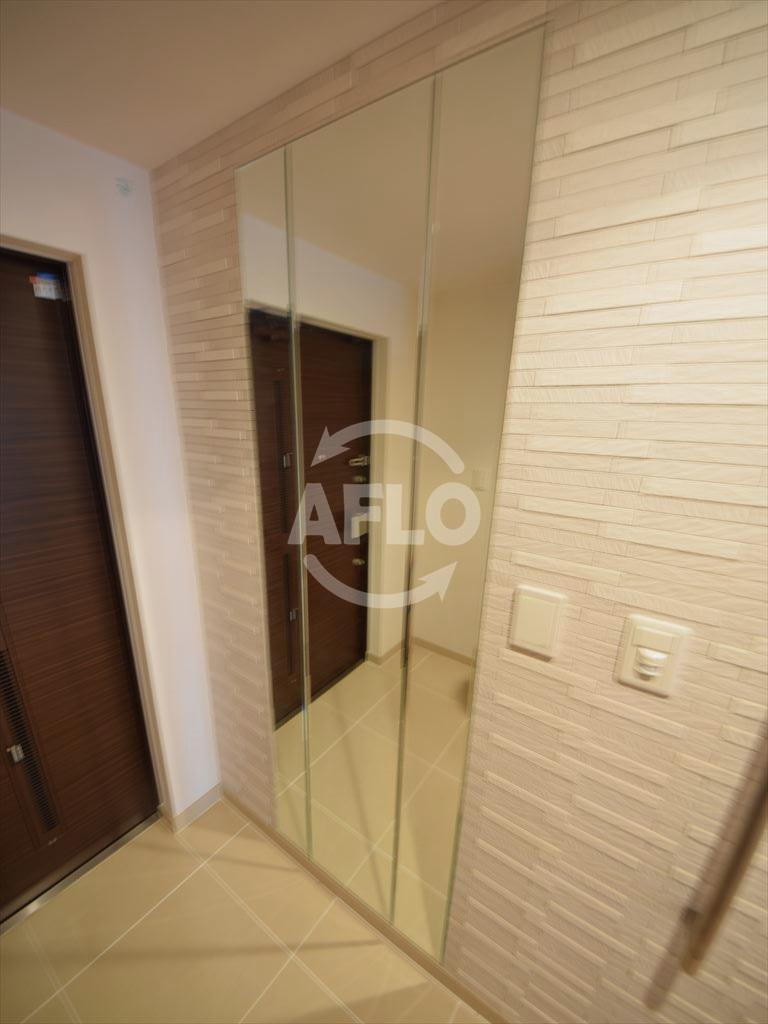 玄関　なんばセントラルプラザリバーガーデン　玄関