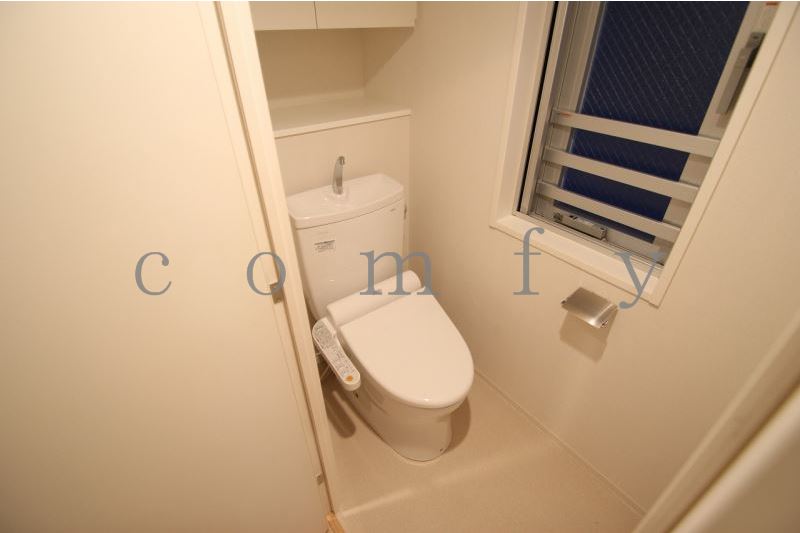 トイレ　ウォシュレット付きトイレ