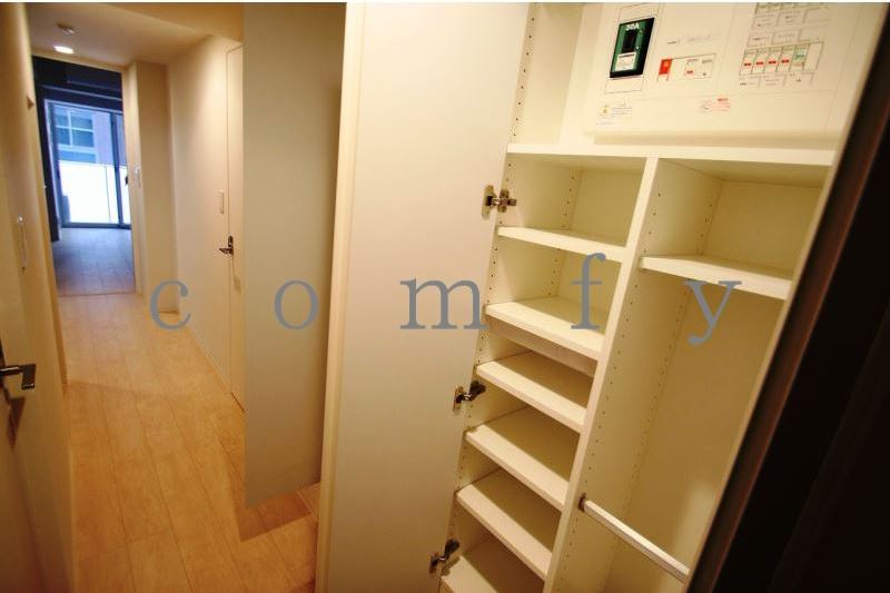 収納　シューズクローゼット