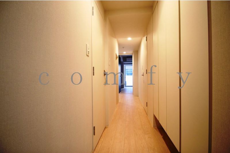 その他部屋・スペース　フローリングのエントランスホール