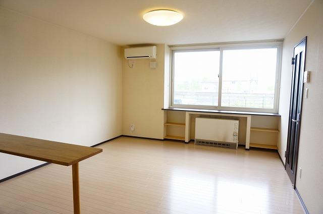 居室・リビング　リビング１