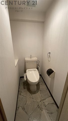 トイレ　温水洗浄便座付きでおすすめです