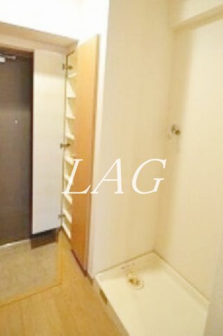 その他設備　室内洗濯機置き場です。