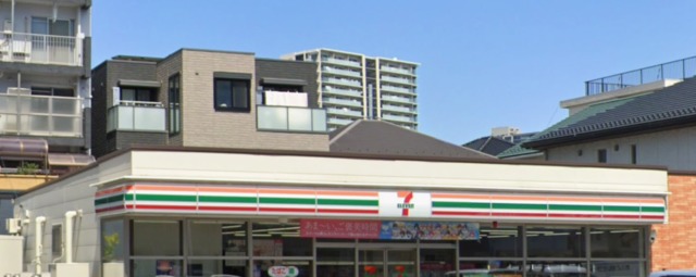 コンビニ　セブンイレブン川口飯塚1丁目店（コンビニ）まで1003m