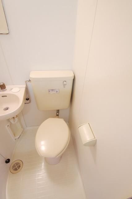 トイレ　★タウンハウジング稲田堤店までお問い合わせください★