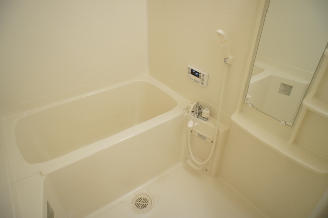 バス・シャワールーム　図面と現状に相違がある場合には現状を優先