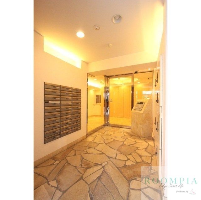 エントランス　物件画像