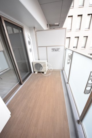 バルコニー　ブランズ大阪本町　バルコニー