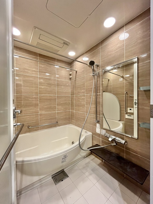 バス・シャワールーム