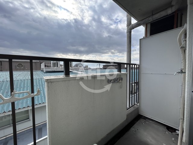 バルコニー　RHYTHM江坂町　バルコニー