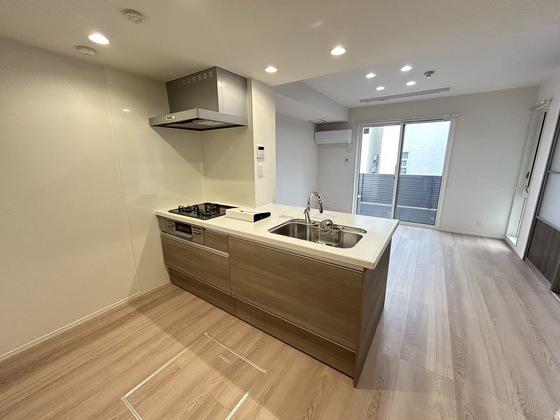 キッチン　※別部屋の写真です