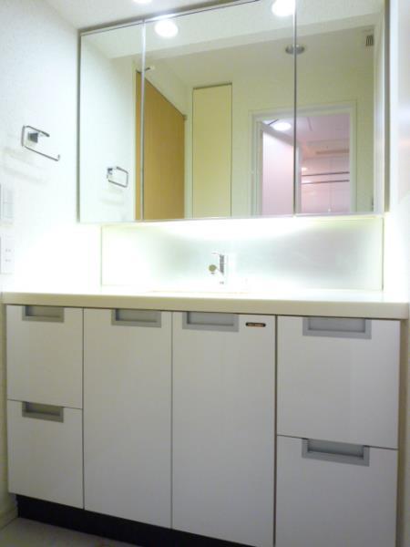 洗面設備　洗面所です