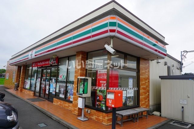 コンビニ　セブンイレブン白河インター店（コンビニ）まで1140m
