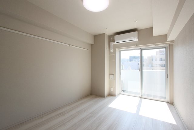 居室・リビング　居間・リビング