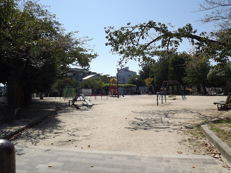 公園　甲四公園（公園）まで539m