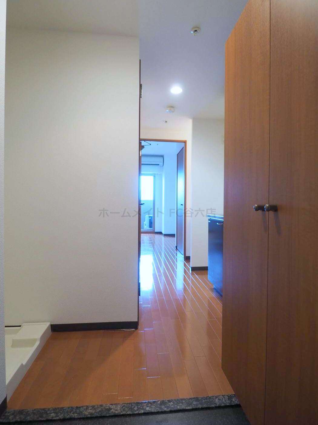 玄関　ラナップスクエア大阪城西