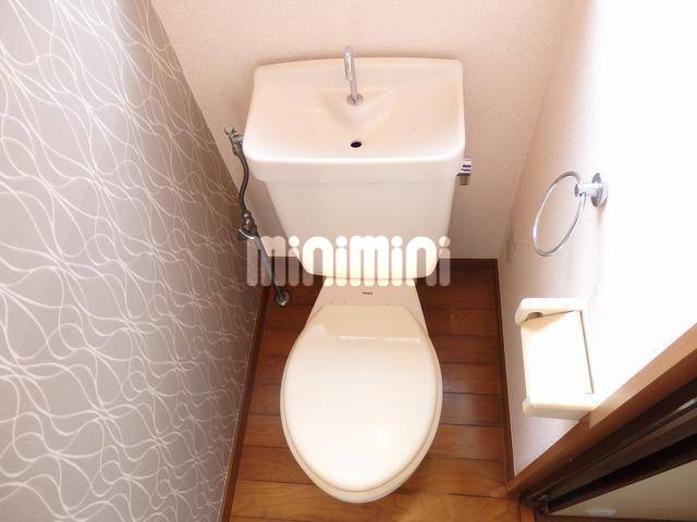 トイレ　退去後に温水洗浄便座にリニューアルされます。