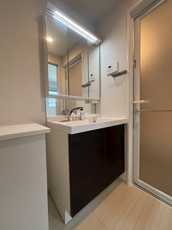 洗面設備　※参考写真