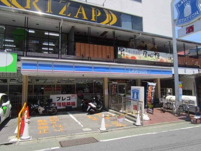 コンビニ　ローソン（コンビニ）まで906m