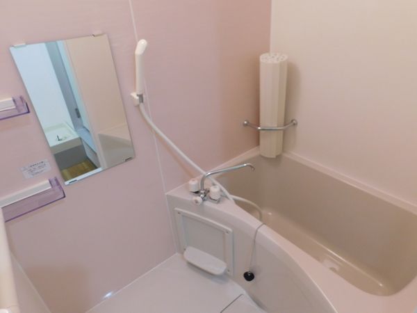 バス・シャワールーム　浴室