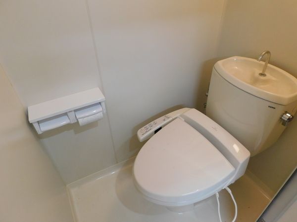 トイレ　トイレ