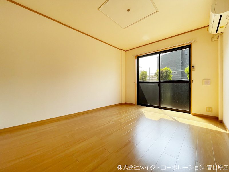 居室・リビング　写真は同型タイプ