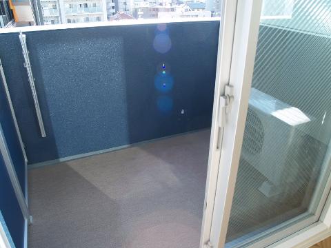 バルコニー　ベランダ