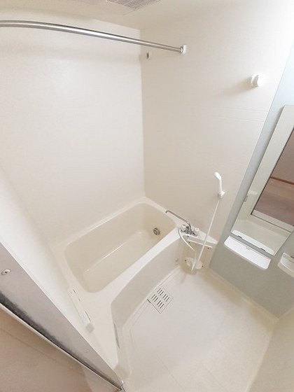 バス・シャワールーム　※別号室の写真です