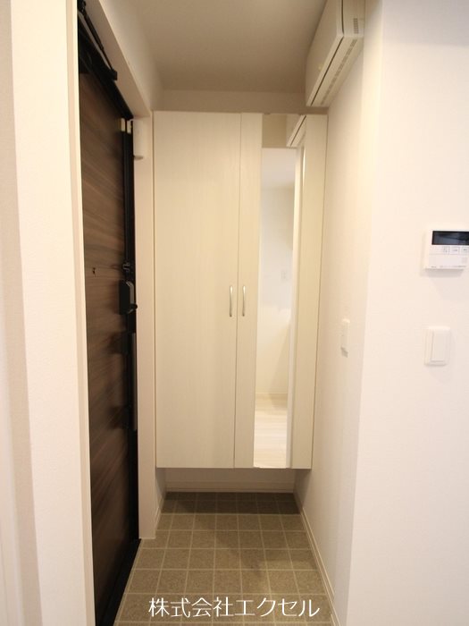 玄関　シューズボックス完備です。