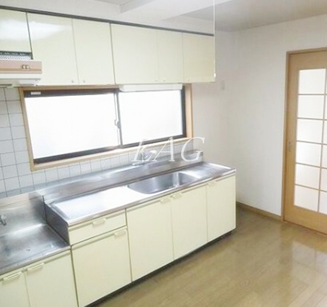 キッチン　キッチンです。