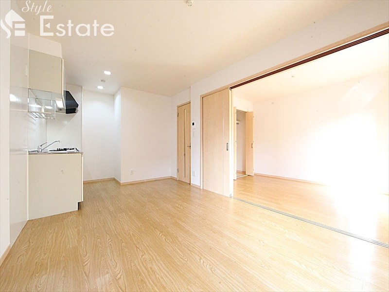 居室・リビング　内装