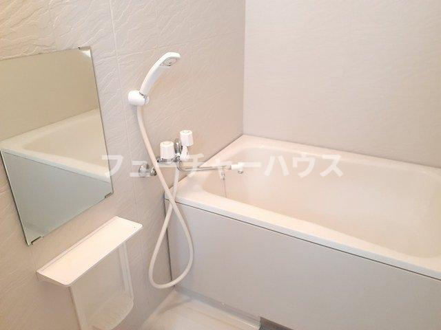 バス・シャワールーム　お風呂で日々の疲れを落としましょう