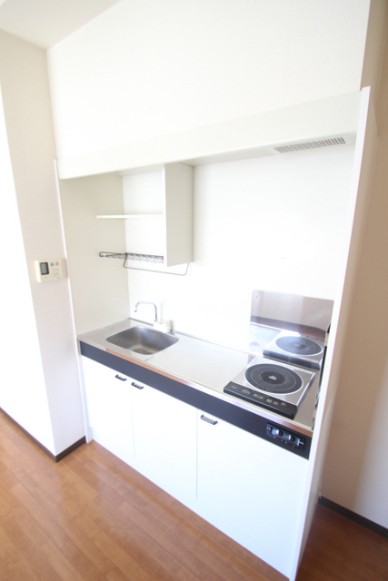 キッチン　キッチンはコンパクトに！