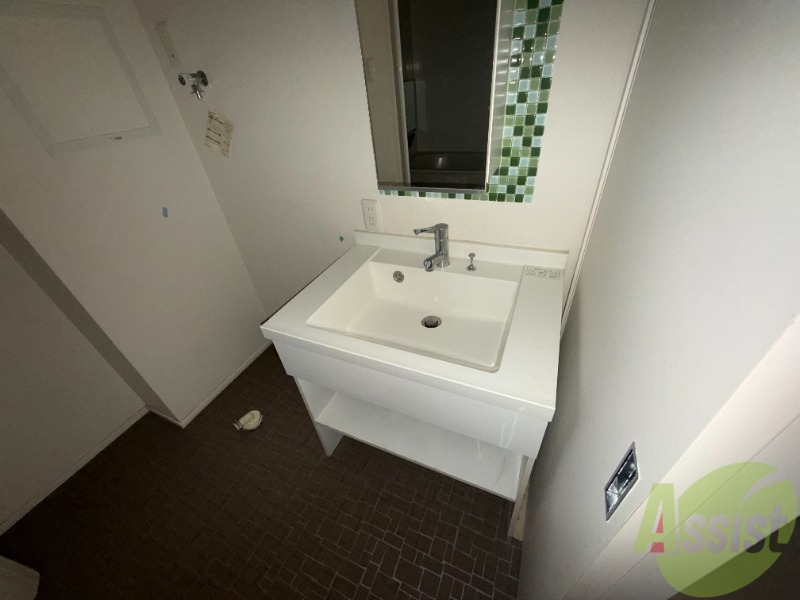 洗面設備　お洒落な洗面台