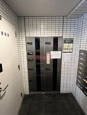 セキュリティ　エントランス